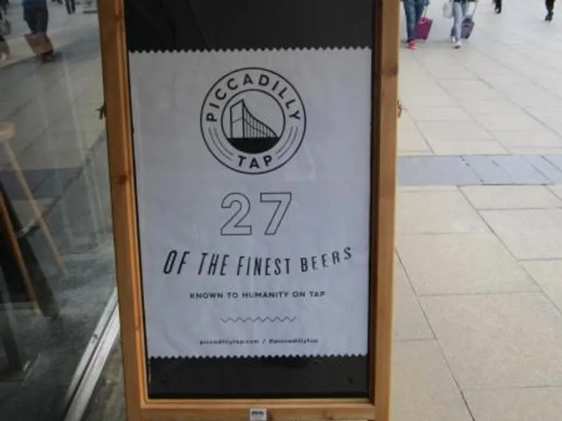 Manchester - Piccadilly Area Tour